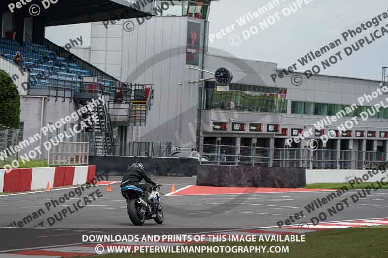 donington no limits trackday;donington park photographs;donington trackday photographs;no limits trackdays;peter wileman photography;trackday digital images;trackday photos